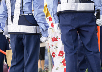 花火大会で500名規模の警備員手配・計画立案を実施