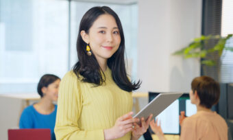 【法人向け】紹介予定派遣とは？企業が契約するメリットやデメリット、注意点などを紹介