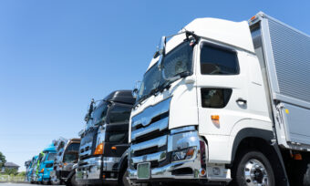 トラックドライバーを派遣できる条件とは｜派遣会社に依頼するメリット・デメリットを紹介！