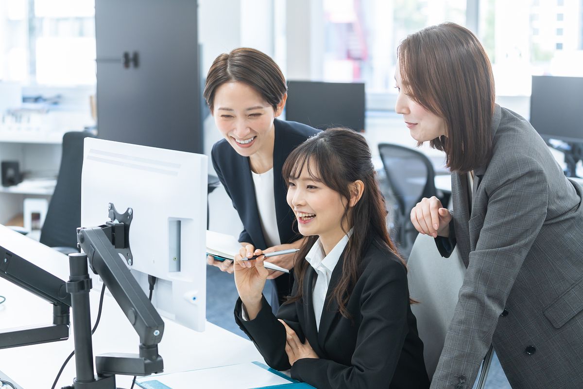 【法人向け】派遣を使うべき業種とは？企業が活用するメリットや注意点、選び方を解説